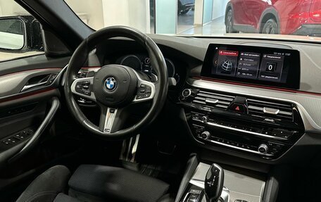 BMW 5 серия, 2019 год, 3 949 900 рублей, 11 фотография