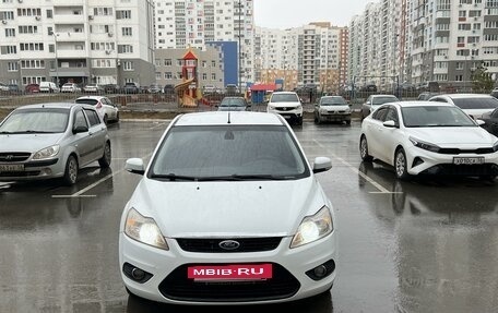 Ford Focus II рестайлинг, 2010 год, 735 000 рублей, 2 фотография