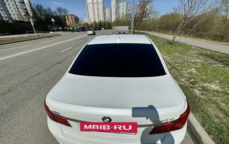BMW 7 серия, 2013 год, 3 200 000 рублей, 9 фотография