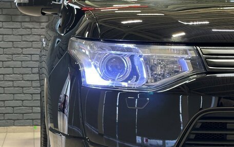 Mitsubishi Outlander III рестайлинг 3, 2012 год, 1 937 000 рублей, 8 фотография