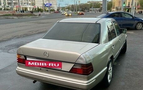 Mercedes-Benz W124, 1990 год, 220 000 рублей, 6 фотография
