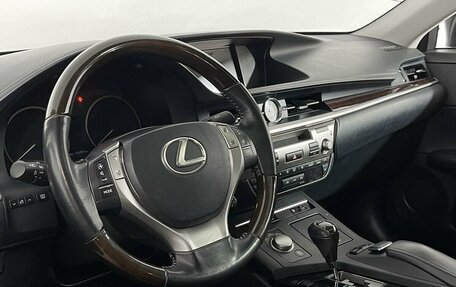 Lexus ES VII, 2013 год, 2 297 000 рублей, 17 фотография