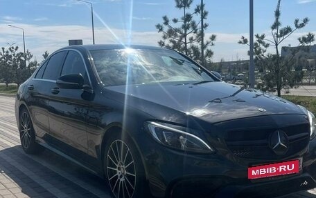 Mercedes-Benz C-Класс, 2017 год, 2 450 000 рублей, 11 фотография