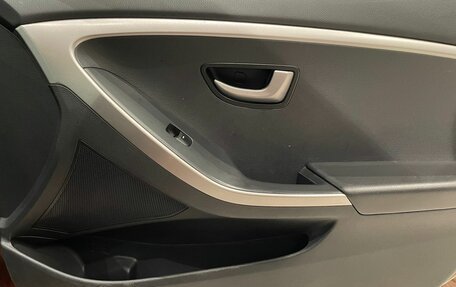Hyundai i30 II рестайлинг, 2013 год, 1 095 000 рублей, 18 фотография