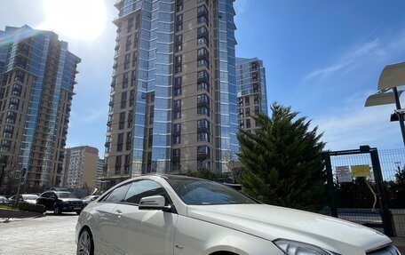 Mercedes-Benz E-Класс, 2012 год, 1 870 000 рублей, 7 фотография