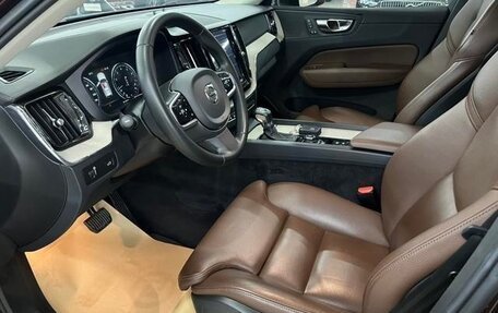 Volvo XC60 II, 2020 год, 3 900 000 рублей, 2 фотография