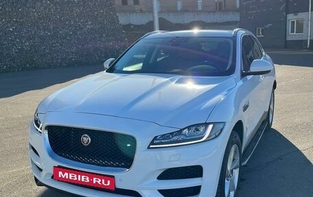 Jaguar F-Pace, 2018 год, 3 538 000 рублей, 8 фотография