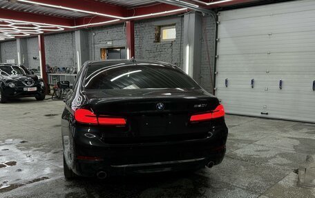 BMW 5 серия, 2018 год, 3 690 000 рублей, 10 фотография