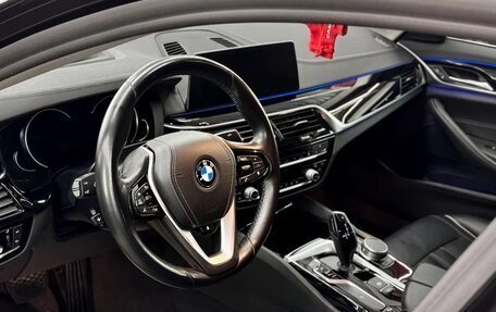 BMW 5 серия, 2018 год, 3 690 000 рублей, 17 фотография