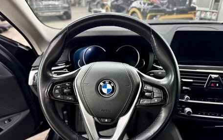 BMW 5 серия, 2018 год, 3 690 000 рублей, 21 фотография