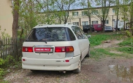 Toyota Ipsum II, 1999 год, 350 000 рублей, 7 фотография