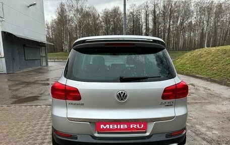 Volkswagen Tiguan I, 2011 год, 1 800 000 рублей, 6 фотография
