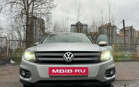 Volkswagen Tiguan I, 2011 год, 1 800 000 рублей, 21 фотография