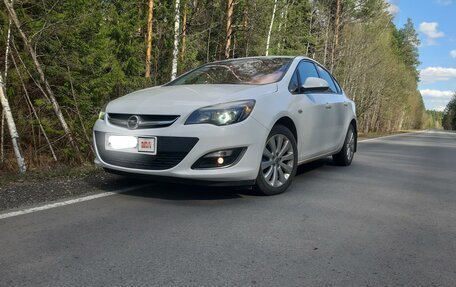 Opel Astra J, 2012 год, 1 170 000 рублей, 3 фотография