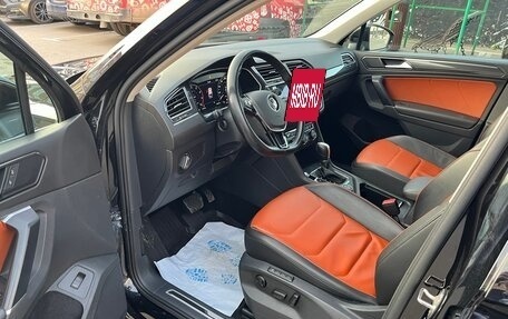 Volkswagen Tiguan II, 2017 год, 2 800 000 рублей, 7 фотография