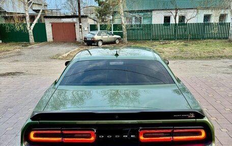 Dodge Challenger III рестайлинг 2, 2021 год, 6 490 000 рублей, 9 фотография