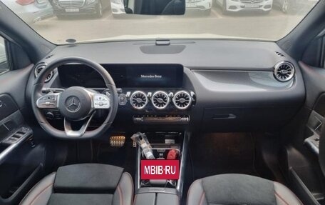 Mercedes-Benz GLA, 2022 год, 5 700 000 рублей, 4 фотография