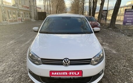 Volkswagen Polo VI (EU Market), 2012 год, 795 000 рублей, 2 фотография