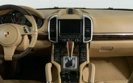 Porsche Cayenne III, 2012 год, 2 698 000 рублей, 12 фотография