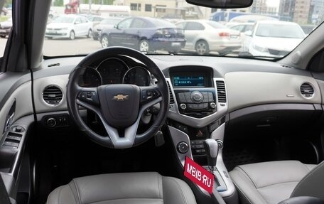 Chevrolet Cruze II, 2011 год, 949 000 рублей, 6 фотография