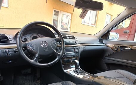 Mercedes-Benz E-Класс, 2002 год, 1 180 000 рублей, 7 фотография