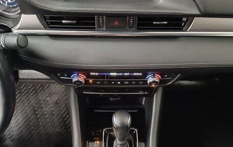 Mazda 6, 2019 год, 2 660 000 рублей, 17 фотография