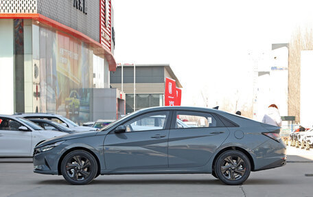Hyundai Elantra, 2024 год, 3 025 000 рублей, 5 фотография