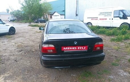 BMW 5 серия, 2001 год, 500 000 рублей, 3 фотография