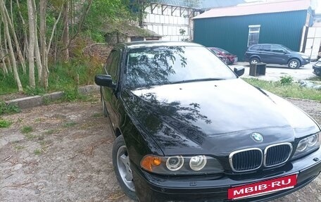 BMW 5 серия, 2001 год, 500 000 рублей, 2 фотография