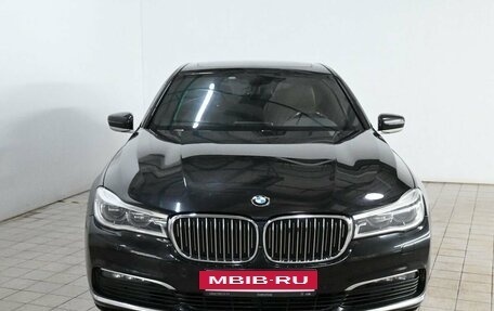 BMW 7 серия, 2017 год, 3 652 000 рублей, 6 фотография