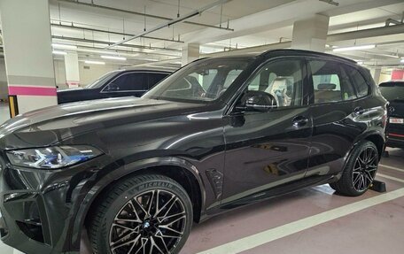 BMW X5 M, 2023 год, 23 000 000 рублей, 3 фотография