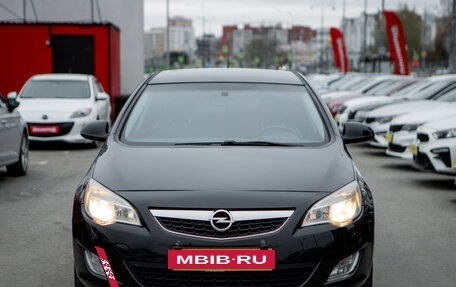 Opel Astra J, 2012 год, 840 000 рублей, 3 фотография