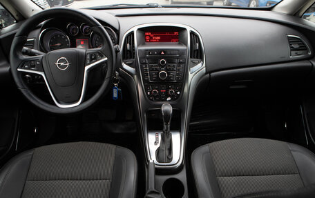 Opel Astra J, 2012 год, 840 000 рублей, 10 фотография