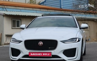 Jaguar XE I рестайлинг, 2020 год, 3 022 000 рублей, 1 фотография
