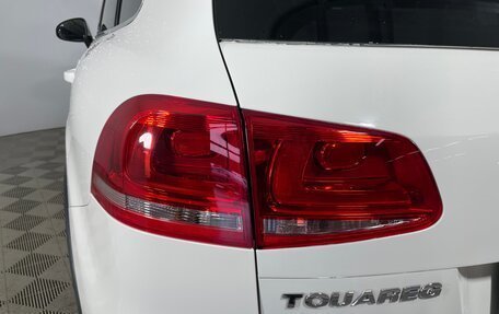 Volkswagen Touareg III, 2011 год, 2 099 000 рублей, 8 фотография