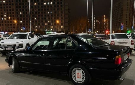 BMW 5 серия, 1994 год, 700 000 рублей, 3 фотография