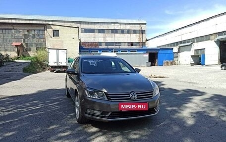 Volkswagen Passat B7, 2011 год, 1 100 000 рублей, 2 фотография