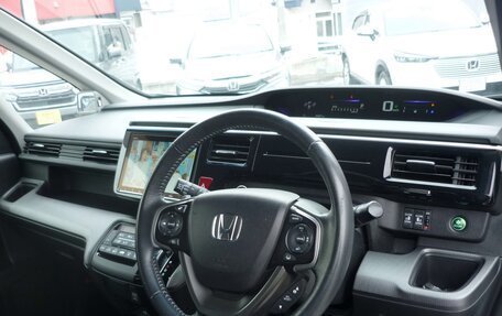 Honda Stepwgn IV, 2019 год, 1 515 000 рублей, 11 фотография