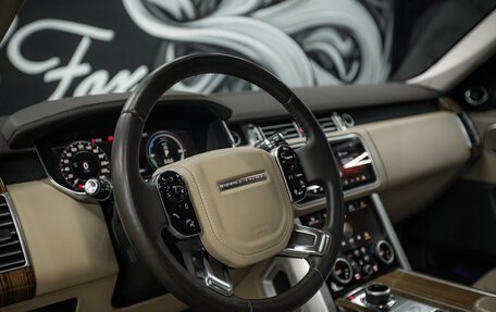 Land Rover Range Rover IV рестайлинг, 2019 год, 10 300 000 рублей, 13 фотография
