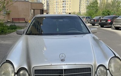 Mercedes-Benz E-Класс, 1998 год, 210 000 рублей, 1 фотография