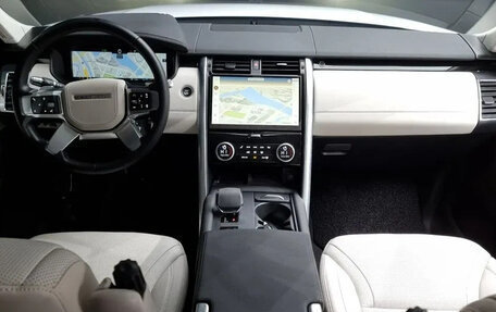 Land Rover Discovery IV, 2022 год, 8 200 000 рублей, 7 фотография