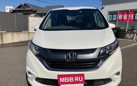 Honda Freed II, 2018 год, 1 100 000 рублей, 2 фотография