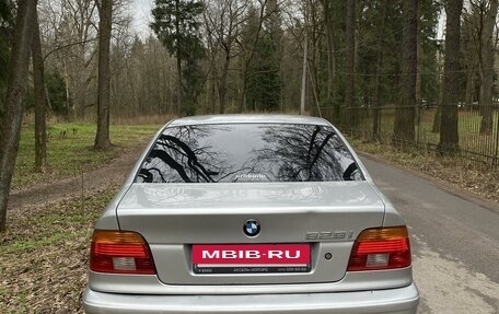 BMW 5 серия, 2003 год, 650 000 рублей, 6 фотография