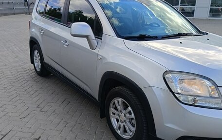 Chevrolet Orlando I, 2011 год, 1 250 000 рублей, 2 фотография
