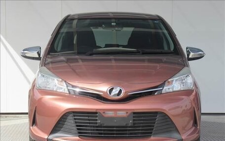 Toyota Vitz, 2015 год, 752 000 рублей, 2 фотография