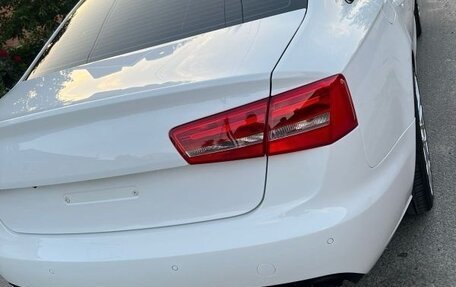 Audi A6, 2012 год, 1 300 000 рублей, 4 фотография