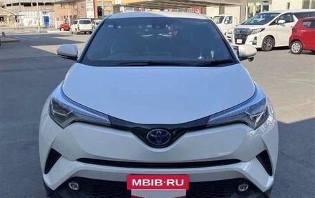 Toyota C-HR I рестайлинг, 2019 год, 1 910 000 рублей, 7 фотография