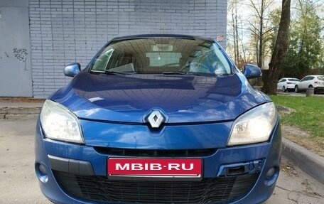 Renault Megane III, 2010 год, 670 000 рублей, 2 фотография