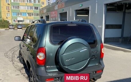Chevrolet Niva I рестайлинг, 2013 год, 750 000 рублей, 3 фотография