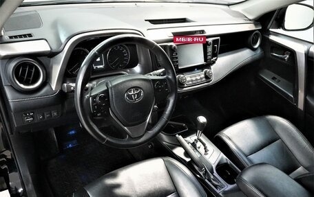 Toyota RAV4, 2017 год, 2 749 000 рублей, 8 фотография